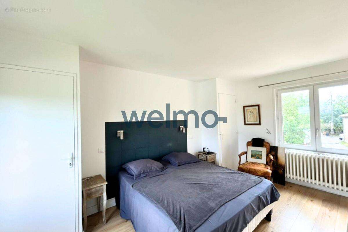 Maison à VILLEFRANCHE-SUR-SAONE