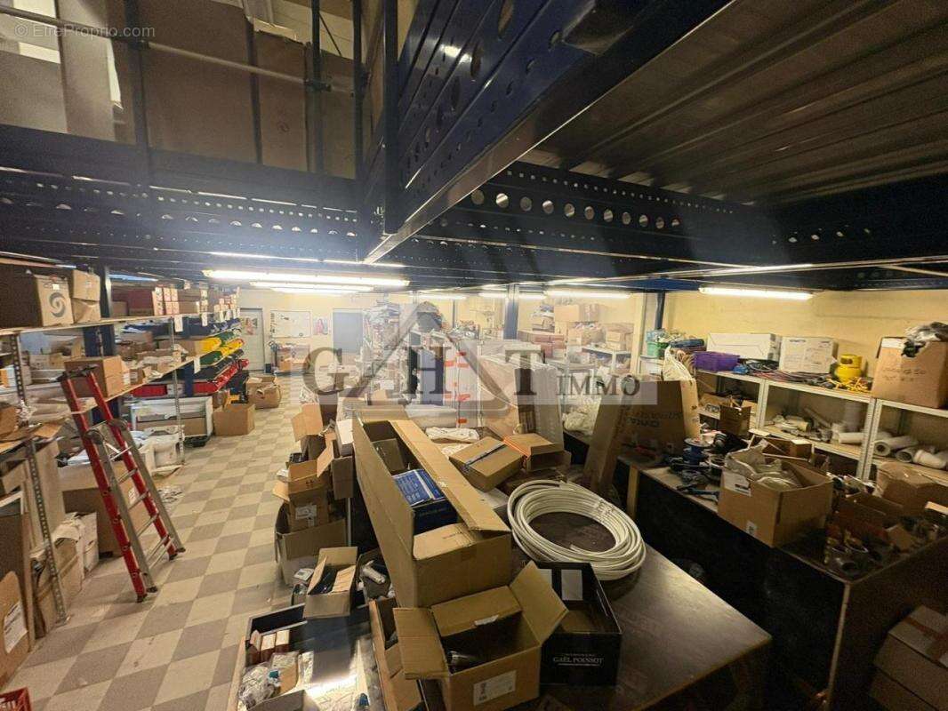 Entrepot 300 m² a vendre a draveil - photo 11