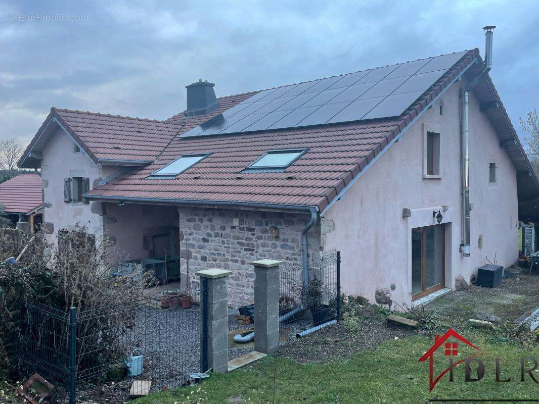 Belle ferme rénovée de 190 m2 avec terrain constructible et - photo 22