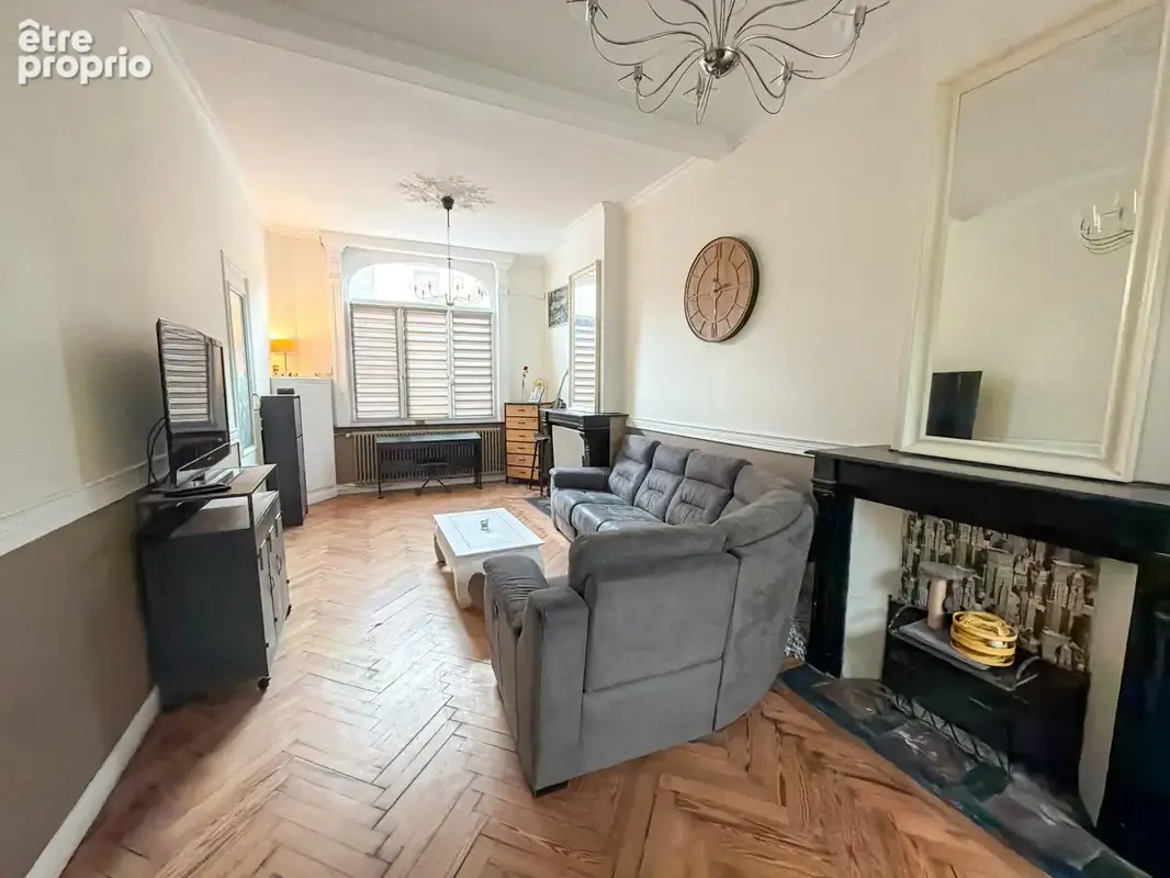 Maison 5 pièces 140 m² à vendre à Lys-Lez-Lannoy (59390) - photo 2