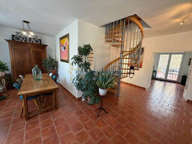 Maison à SAINT-BAUZILLE-DE-LA-SYLVE