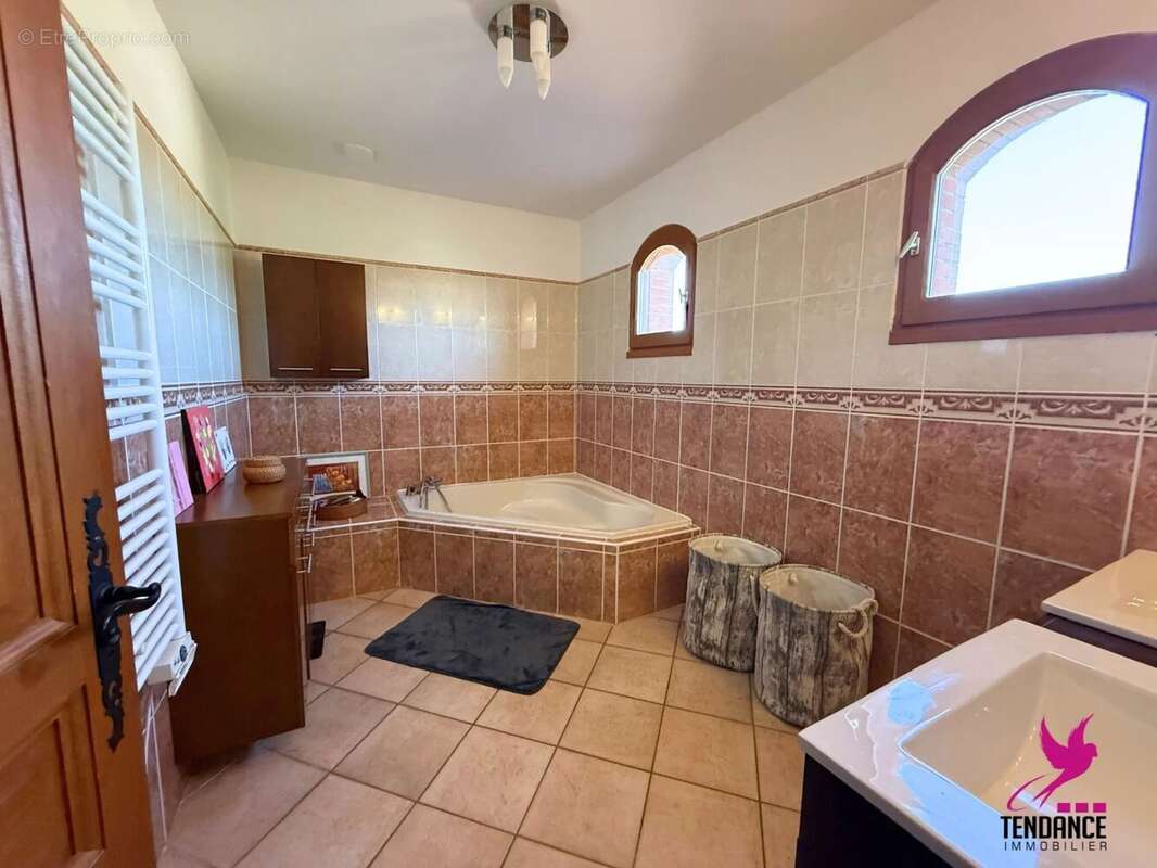 Maison à CORNEBARRIEU