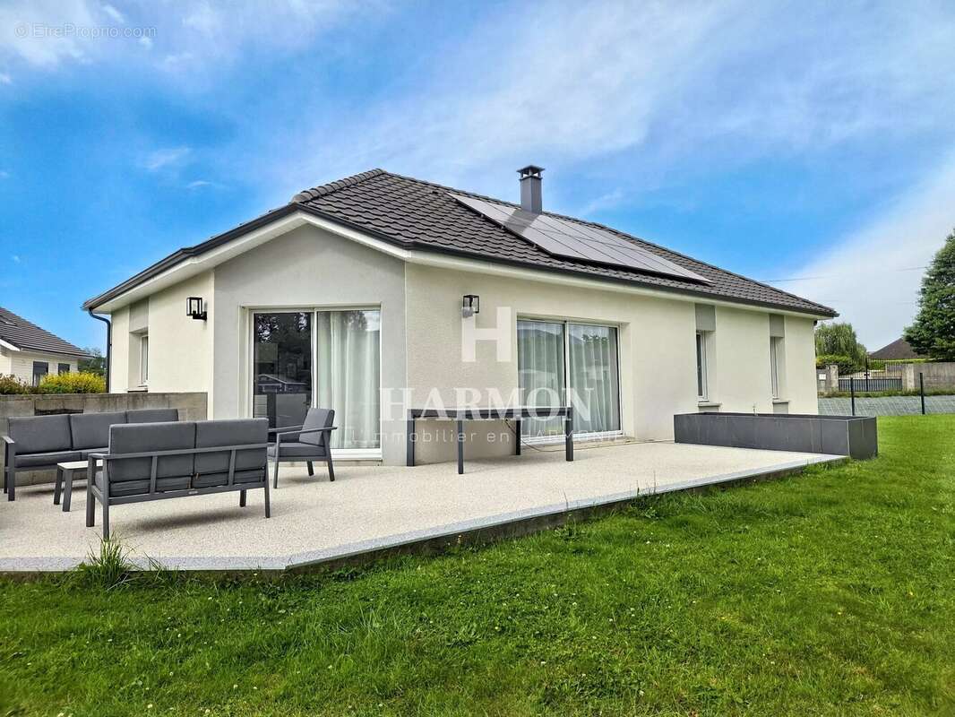 Maison à BUZIET