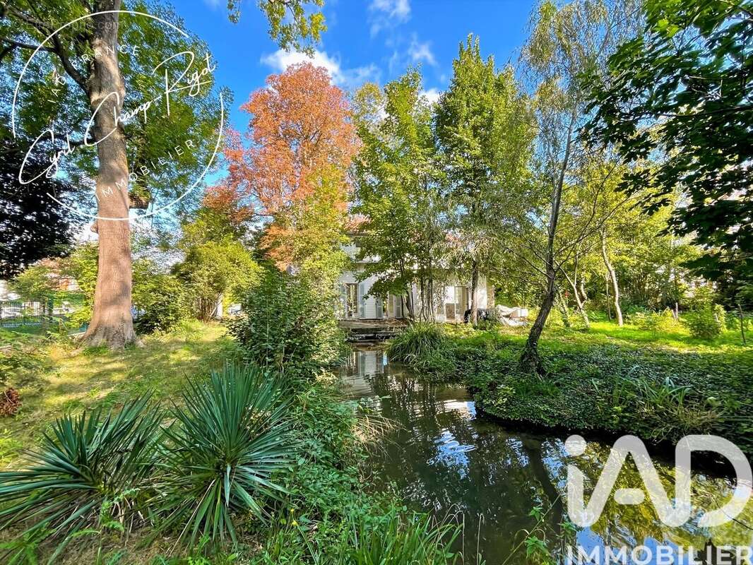 Photo 2 - Maison à LE THILLAY