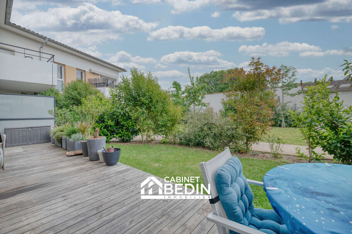 Appartement à SAINT-ORENS-DE-GAMEVILLE