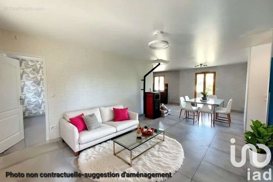 Photo 5 - Maison à COURGIVAUX