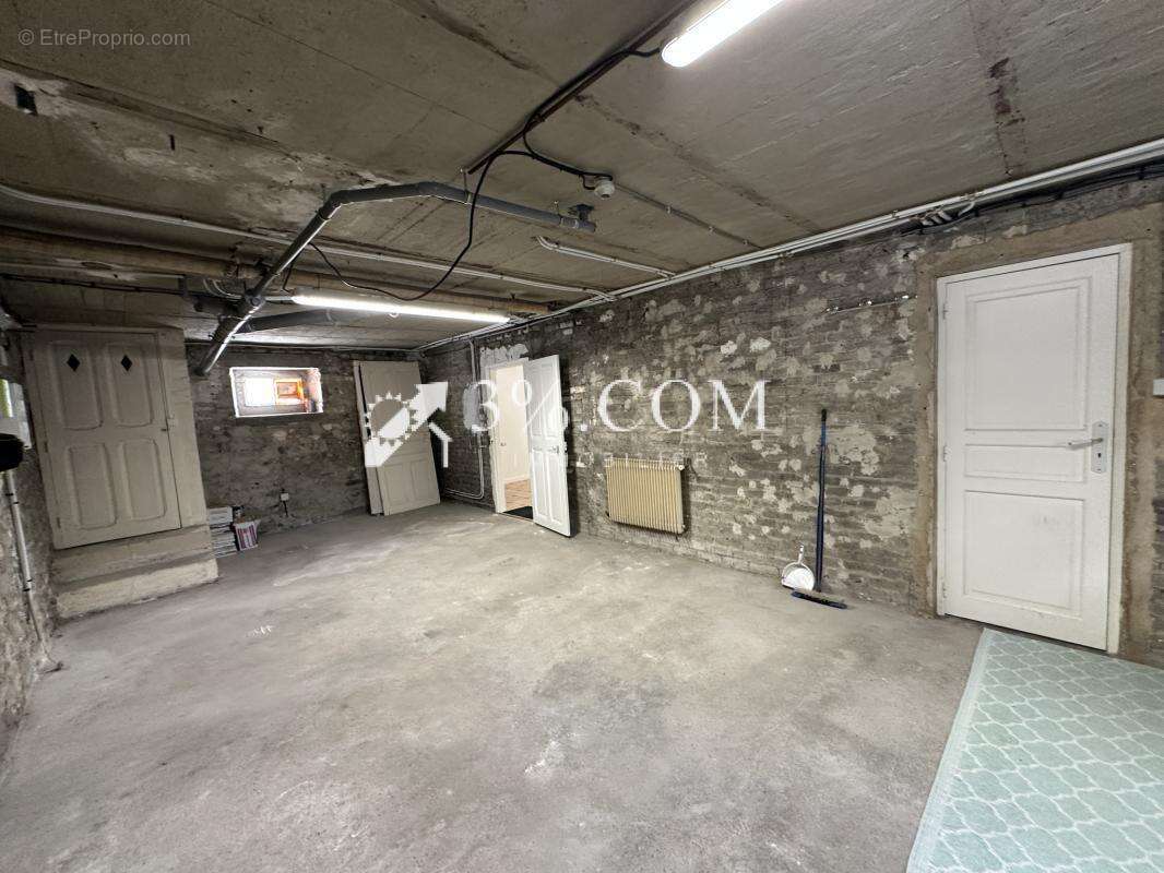 Maison de ville , 3 chambres deux niveaux proche centre vill - photo 17