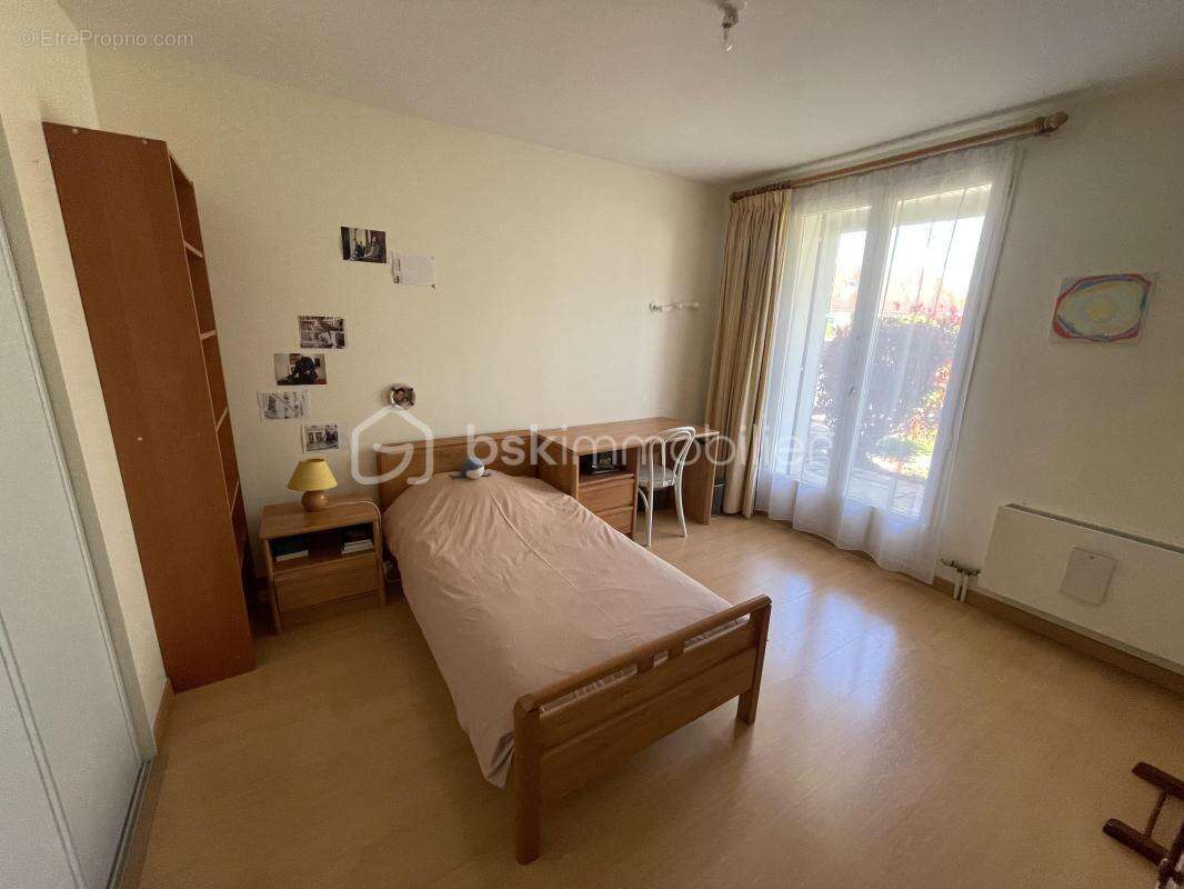 Maison familiale avec 4 chambres en rez-de-jardin dont 1 suite parentale - fraicheur garantie ! - photo 10
