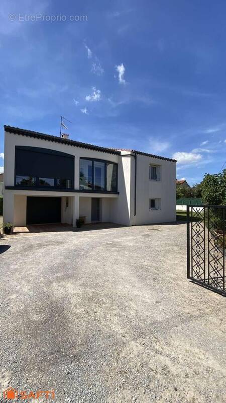 Photo 1 - Maison à DAVEZIEUX