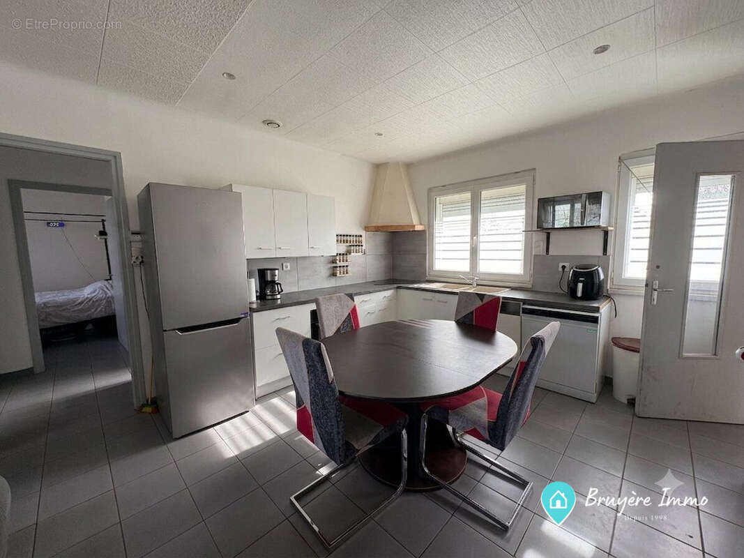 Maison 60 m² à Aulnoye-Aymeries  - photo 2