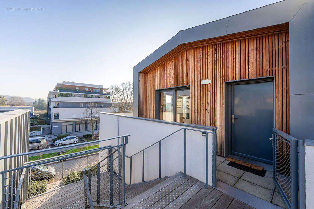 Appartement à AIX-LES-BAINS