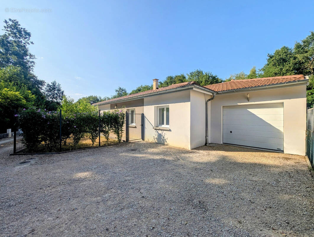 Maison à SERVAS