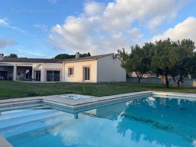 Maison à VILLEMOUSTAUSSOU