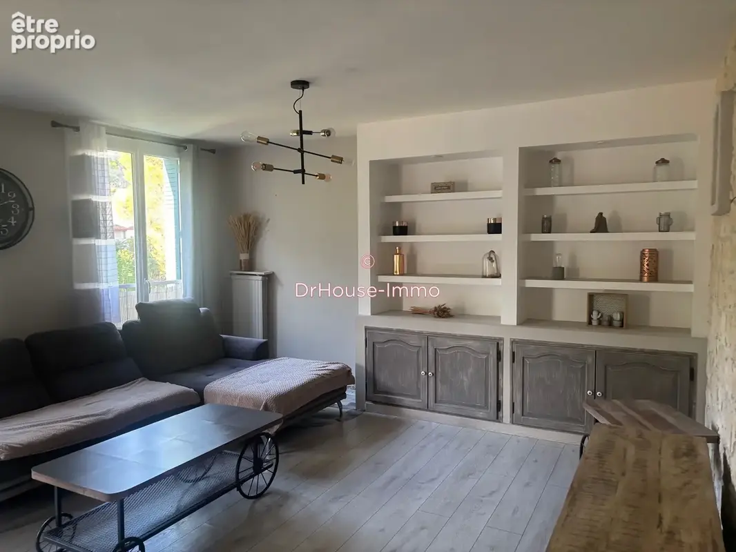 Appartement 4 pièces 92 m² à vendre à Chateauneuf-Les-Martigues (13220) - photo 3