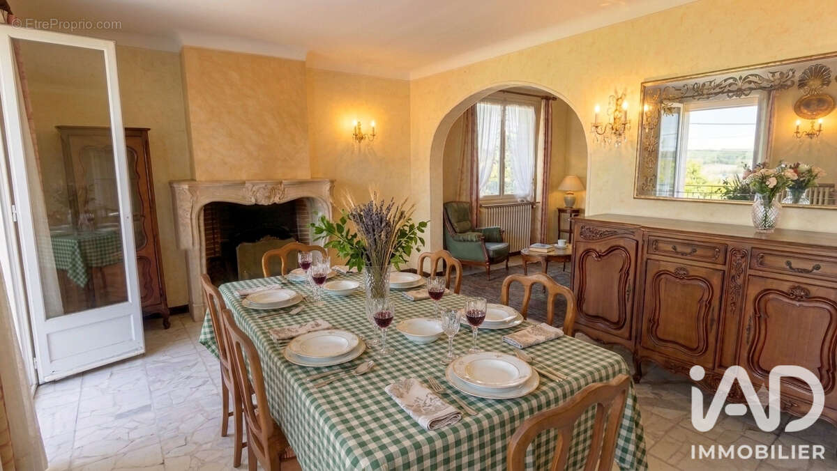 Photo 5 - Maison à CRECHES-SUR-SAONE