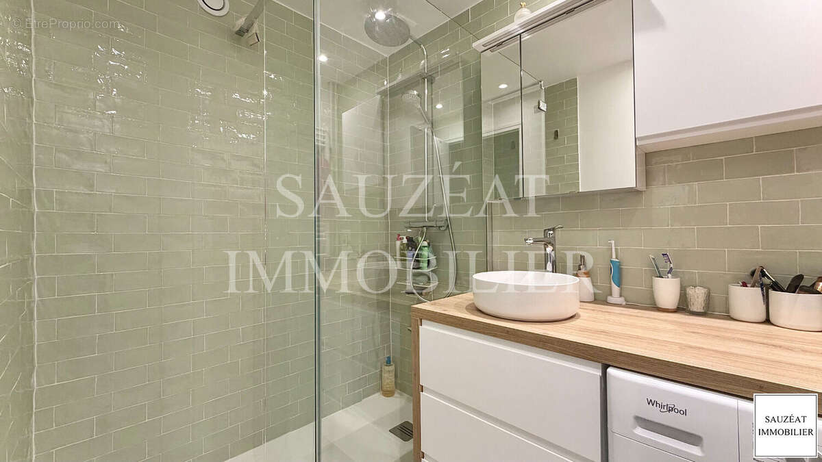 Appartement à MONTROUGE