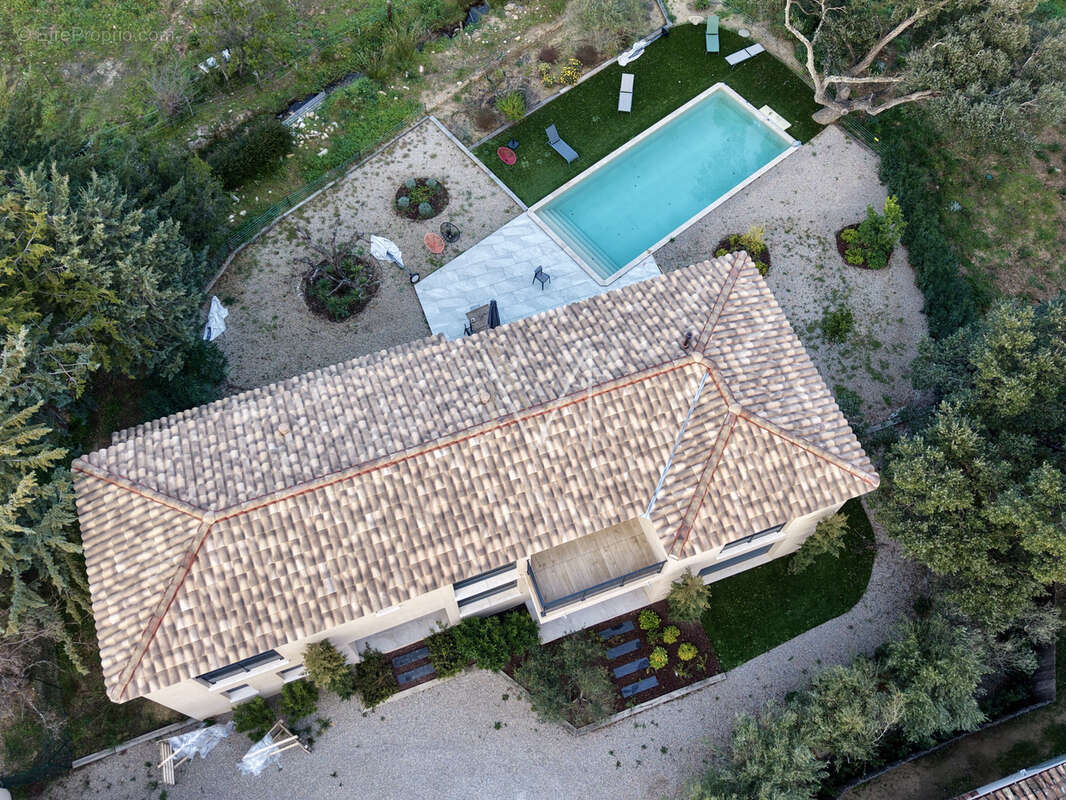 Maison à PLAN-DE-LA-TOUR