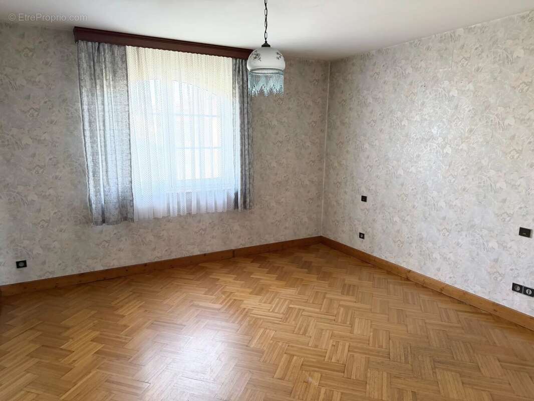 Maison à TETING-SUR-NIED