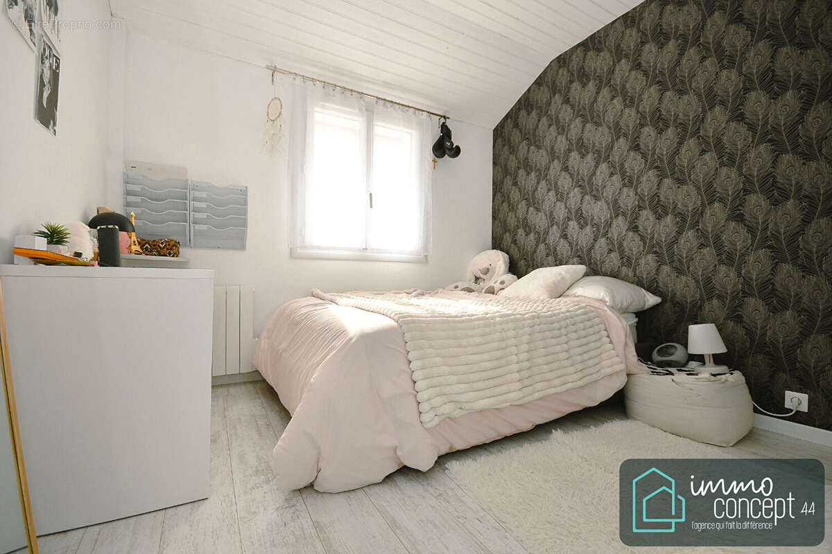 Maison à SAINT-LEGER-LES-VIGNES