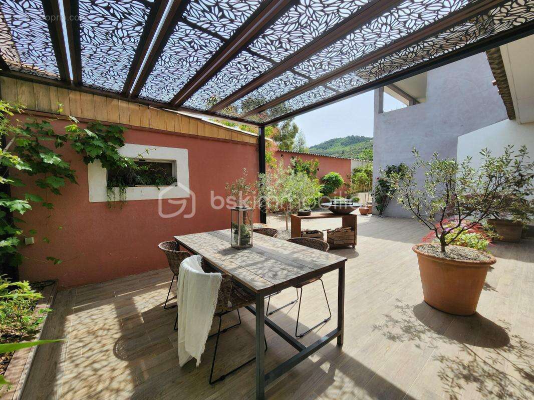 Local commercial + logement de fonction - photo 15