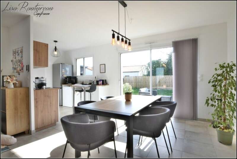 Maison à VIEILLEVIGNE
