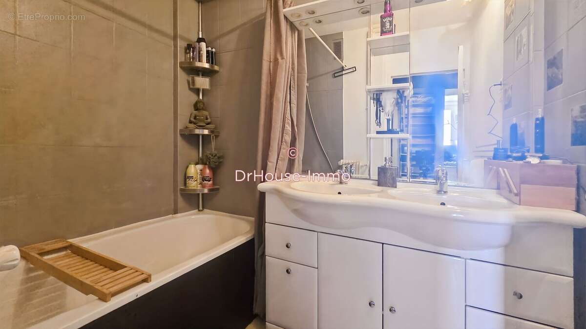 Appartement à NOZAY