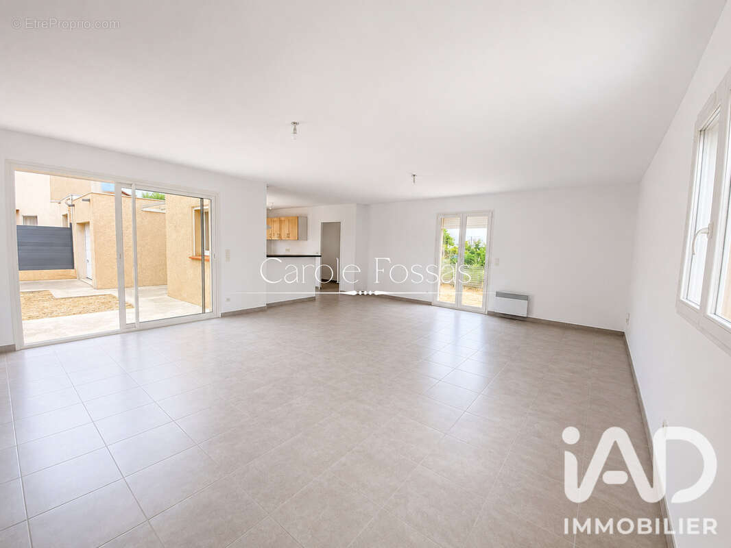 Maison 110 m² à Saint-Hippolyte  - photo 2