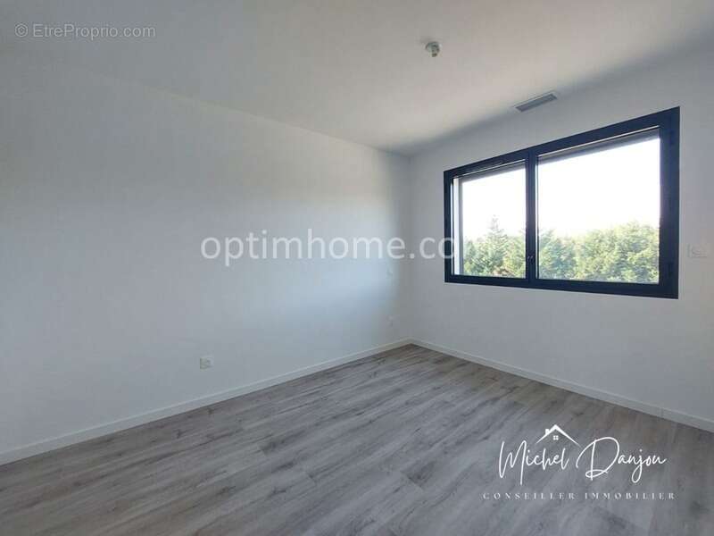 Maison à AYGUESVIVES