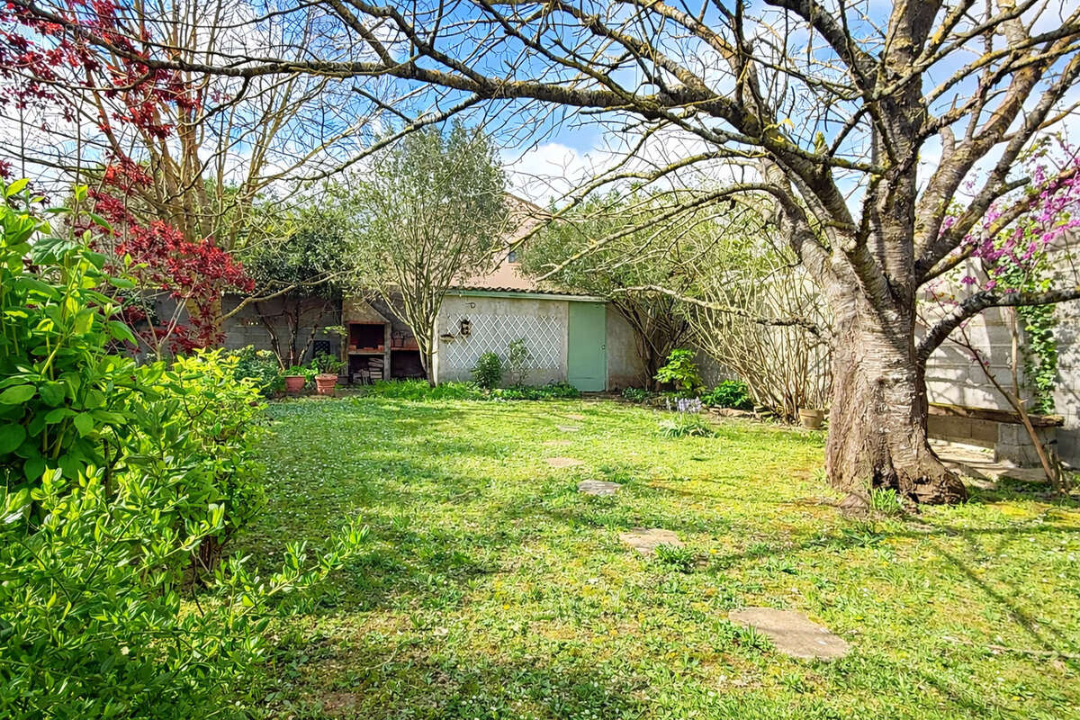 Carcassonne - maison - pp - 3 chambres - terrain 800m2 - photo 4