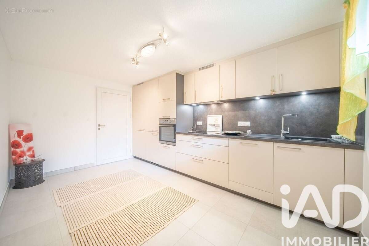 Photo 2 - Appartement à AUDUN-LE-TICHE