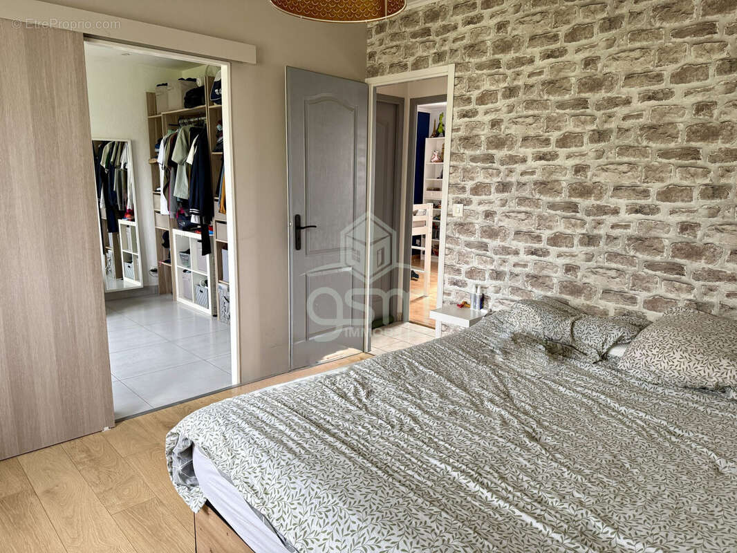 Maison à SAINT-BRANCHS