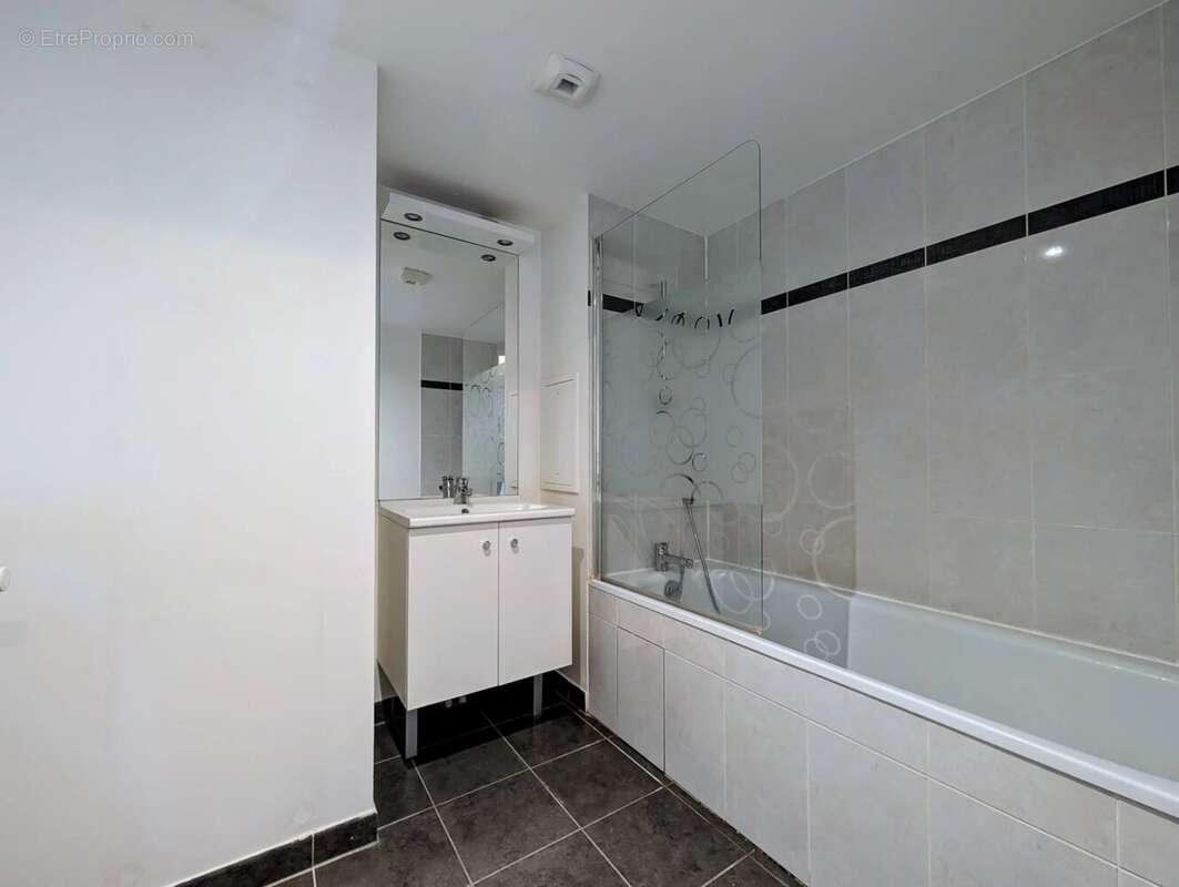 Appartement à ELANCOURT
