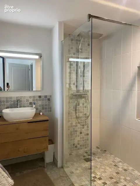 Maison 227m2 + appartement loué + terrain 7600m2 + piscine - photo 5