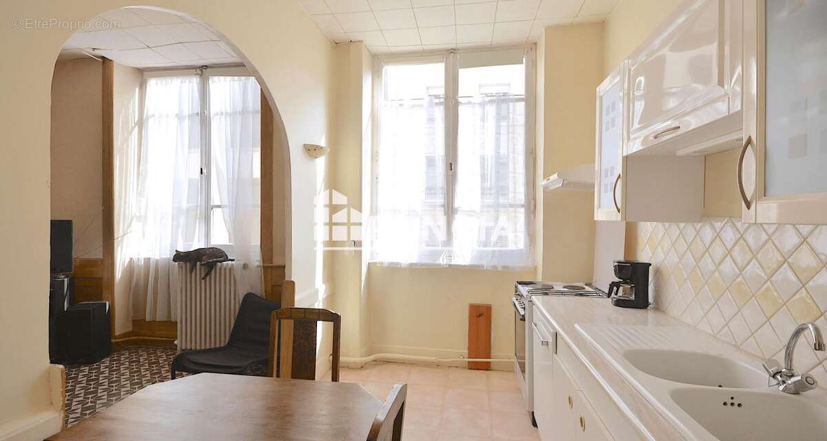 Appartement à LYON-4E