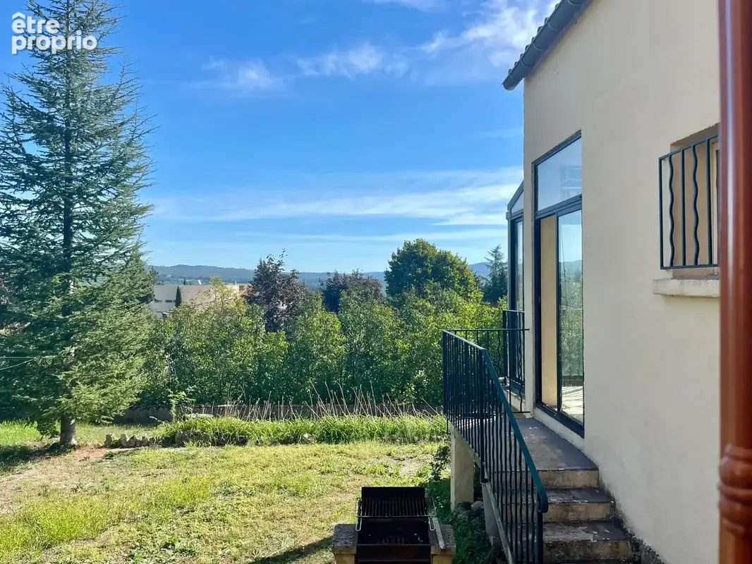 Céreste (04)  Villa de plain-pied 128 m², 4 chambres, garage et terrain 840 m² - photo 16