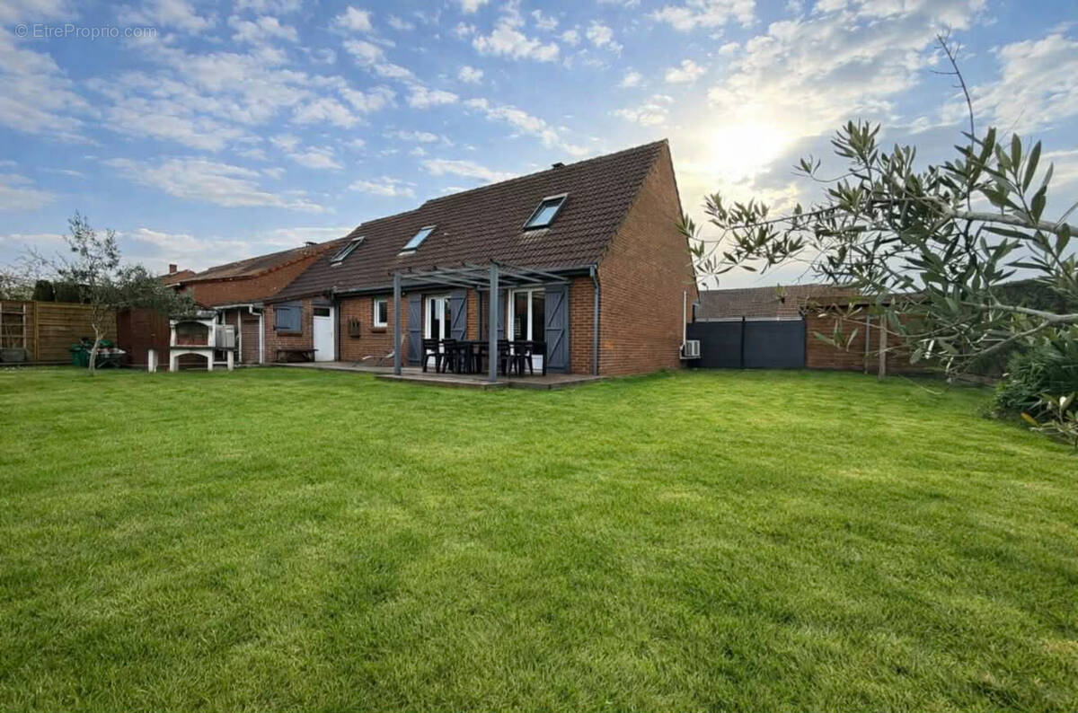 Maison à BRUAY-LA-BUISSIERE