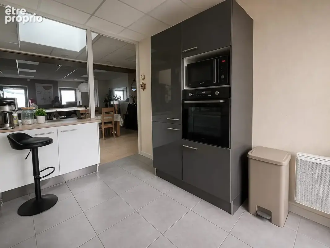 Maison 5 pièces 153 m² à vendre à Saint-Nicolas-Du-Pelem (22480) - photo 4