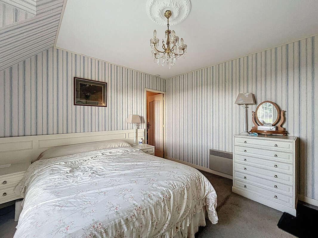 Maison à PLOULEC&#039;H