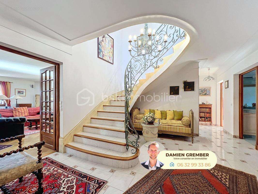  Opportunité rare à Lattes – Villa 191 m² avec plus de 30 % de décote immédiate (Viager sans rente) - photo 2
