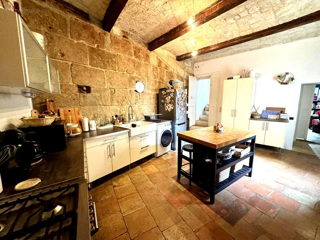 Maison à GALLARGUES-LE-MONTUEUX