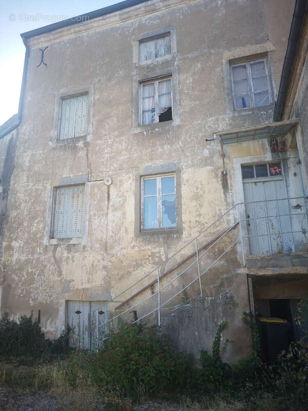 Appartement 740 m² à Bragny-Sur-Saone  - photo 6