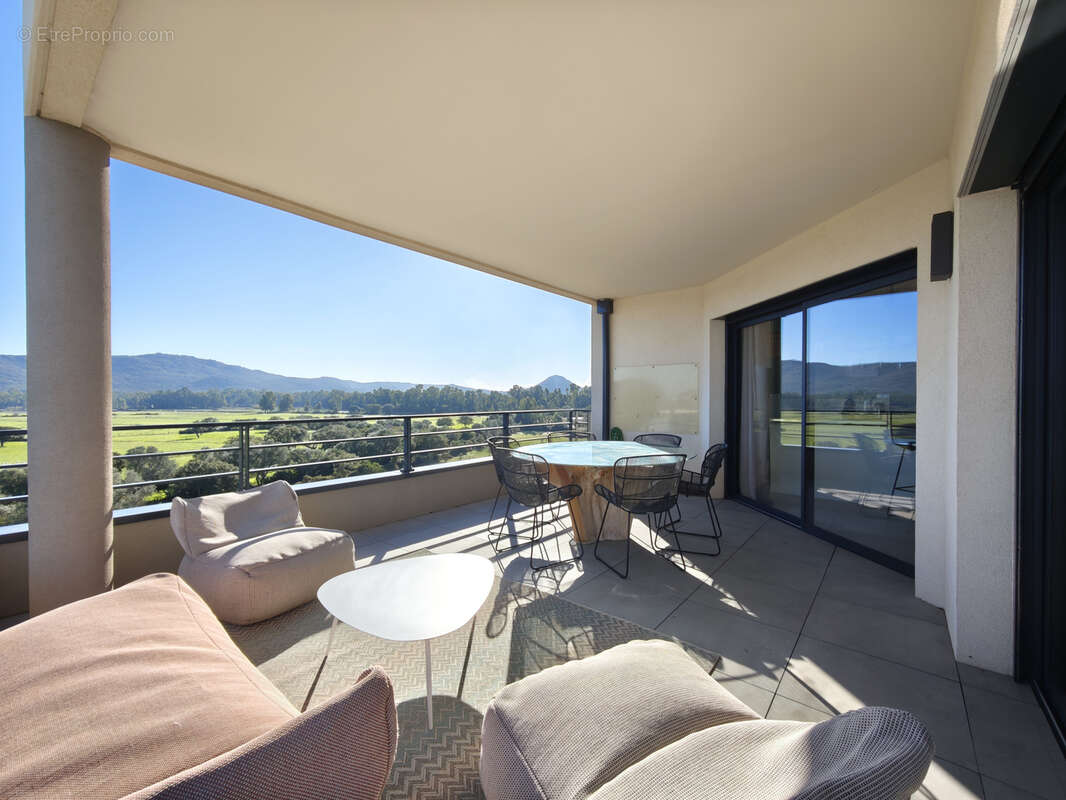 Appartement à PORTO-VECCHIO