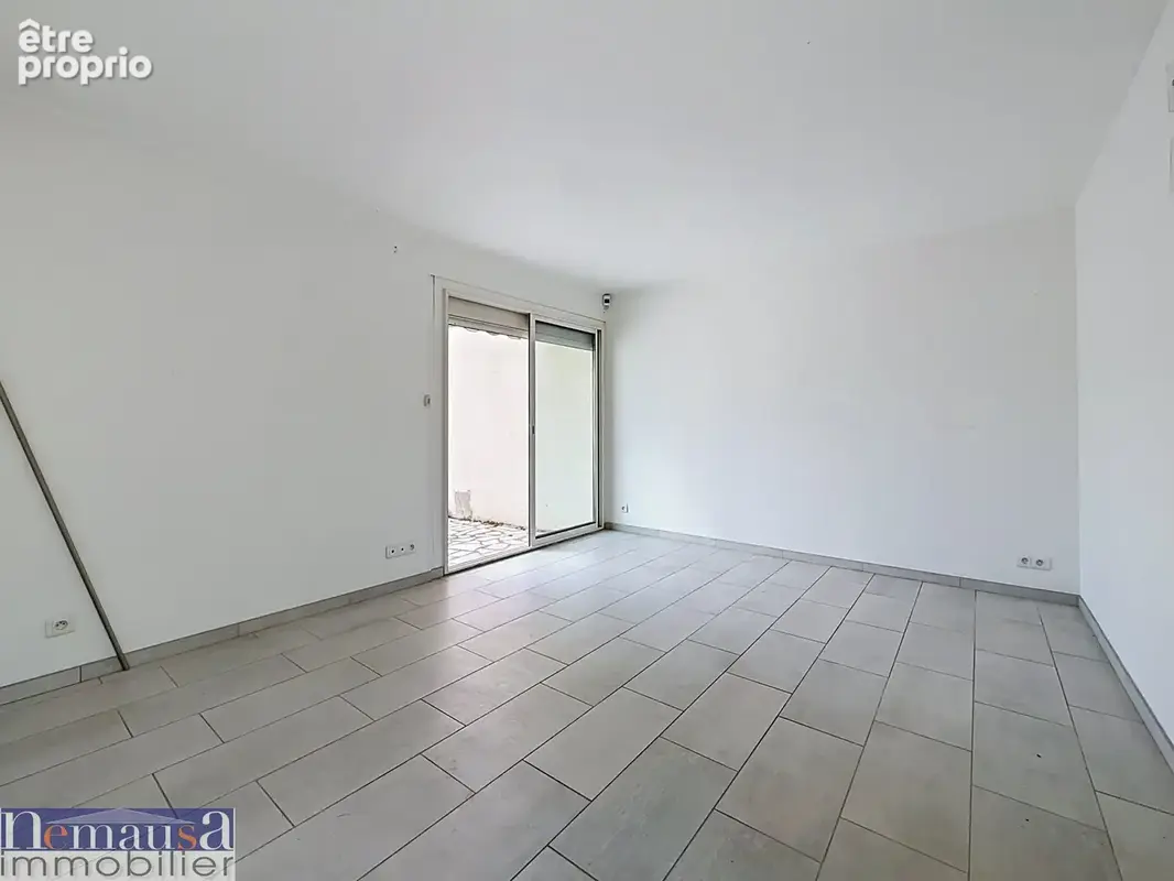 A vendre Maison de plain-pied rénovée avec jardin   Nîmes Saint-Césaire - photo 8
