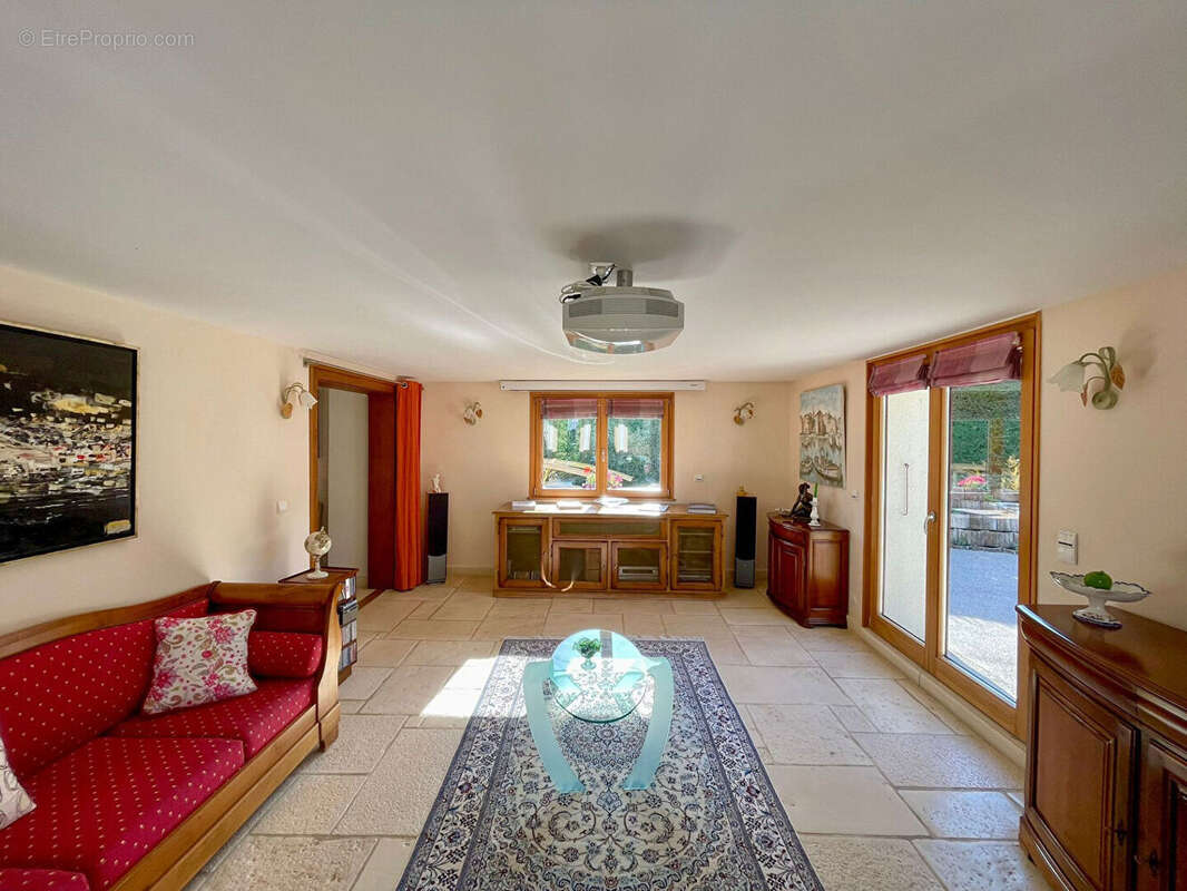 Maison à CHATILLON-LE-DUC