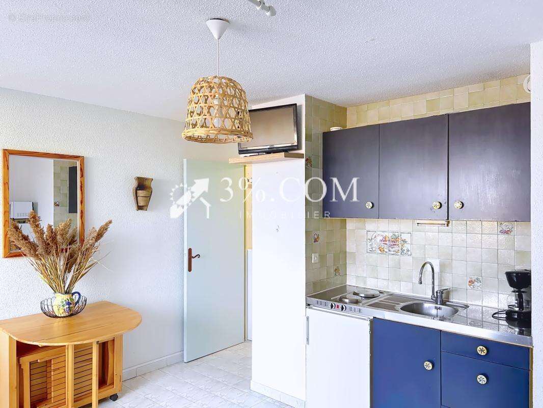 Charmant studio lumineux de 22.5 m2 avec loggia à deux pas d - photo 4
