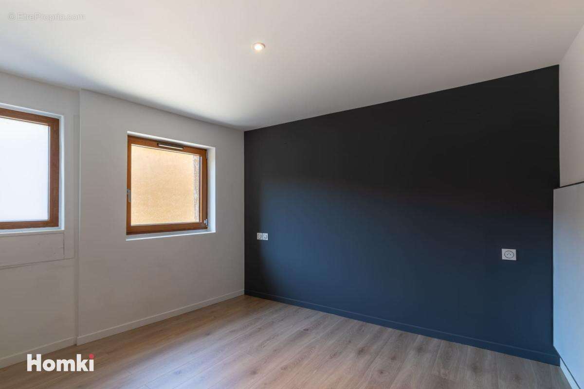 Appartement T3 de 77 m2 à Collonges-au-Mont-d'Or - photo 6