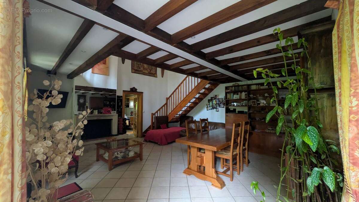 Maison À Vendre - photo 2