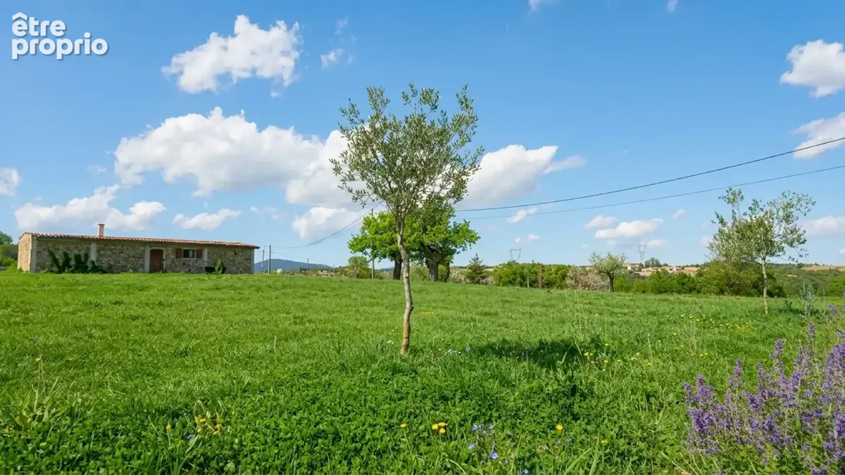 Propriété d'Exception Rénovée – 7.5 hectares - Étang privée - vue panoramique - Piscine - Source - photo 30