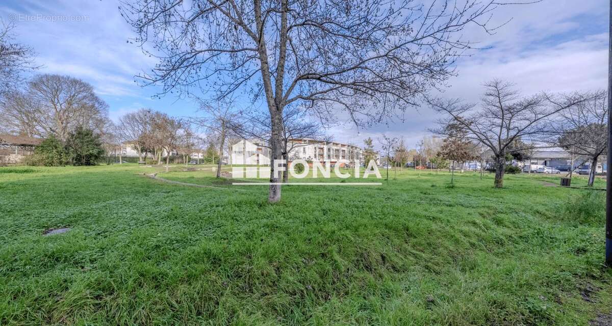 Appartement à BEGLES