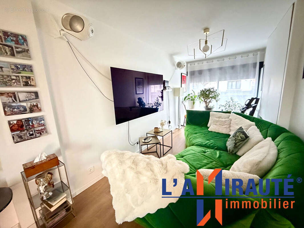 Maison à SARTROUVILLE